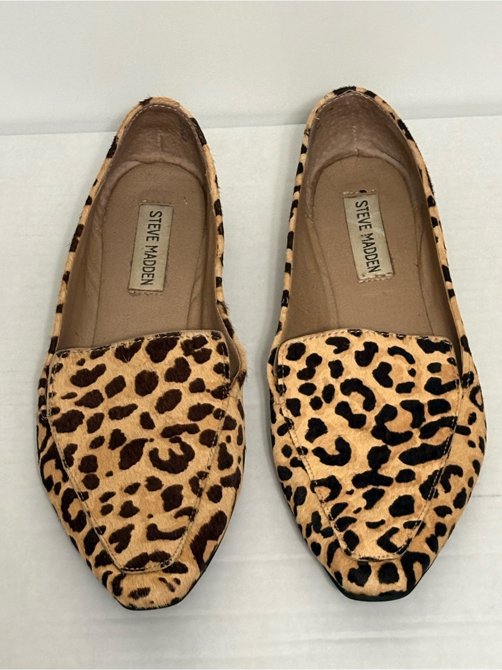 Steve Madden Gemmy-L Leopard Calf Hair Flat Loafers Size 7.5 M Animal Print Shoe